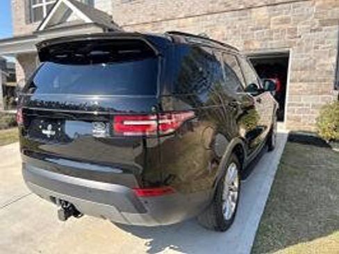 Used 2019 Land Rover Discovery HSE AWD/4WD image 4
