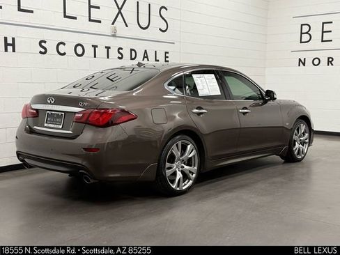 Used 2016 INFINITI Q70 3.7 w/ Sport Package image 4