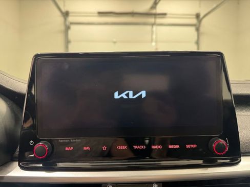 Used 2023 Kia Forte GT-Line w/ GT-Line Premium Package image 26