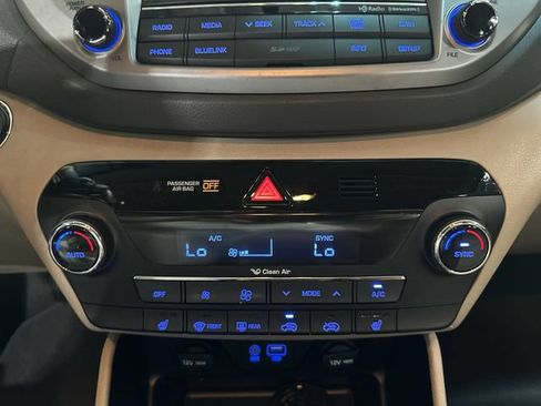 Used 2016 Hyundai Tucson Limited FWD image 21