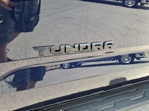 Used 2024 Toyota Tundra Limited w/ TRD Off-Road Package AWD/4WD image 15