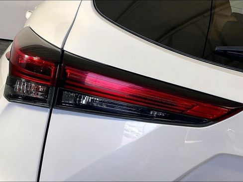 Used 2020 Toyota Highlander Platinum AWD/4WD image 41