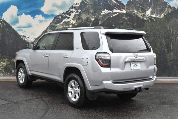 Certified 2024 Toyota 4Runner SR5 Premium w/ Moonroof Package AWD/4WD image 9