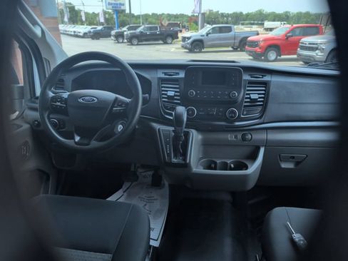 Used 2025 Ford Transit 250 Low Roof w/ Exterior Upgrade Package RWD image 2