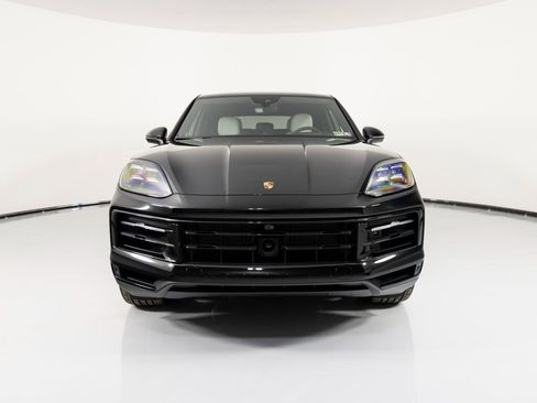 New 2025 Porsche Cayenne S image 10