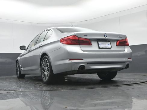 Used 2018 BMW 530i xDrive AWD/4WD image 51