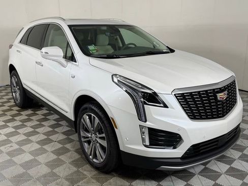New 2025 Cadillac XT5 Premium Luxury w/ Technology Package image 9