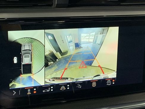 Used 2025 GMC Sierra 1500 Denali image 15