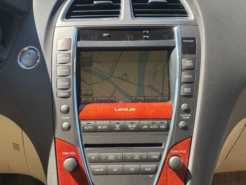 Used 2011 Lexus ES 350 FWD image 17