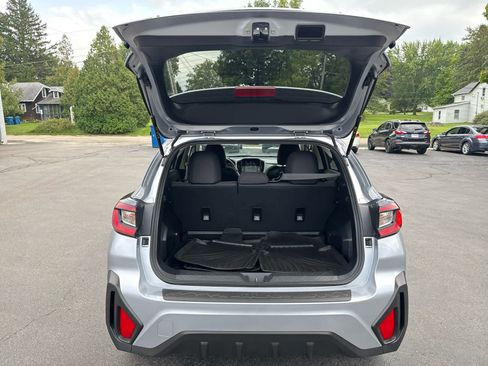 Used 2024 Subaru Crosstrek 2.0i Premium AWD/4WD image 15
