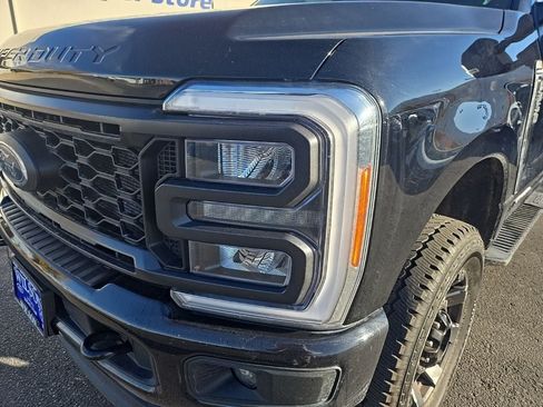 Used 2023 Ford F350 Lariat w/ Sport Appearance Package AWD/4WD image 34