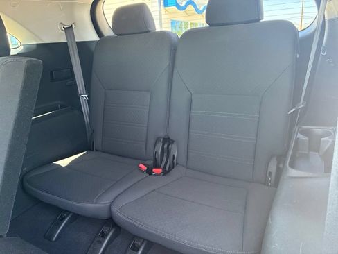 Used 2020 Kia Sorento L FWD image 12