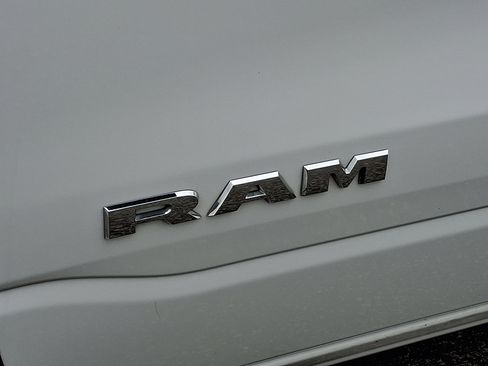 Certified 2025 RAM 1500 Laramie image 31