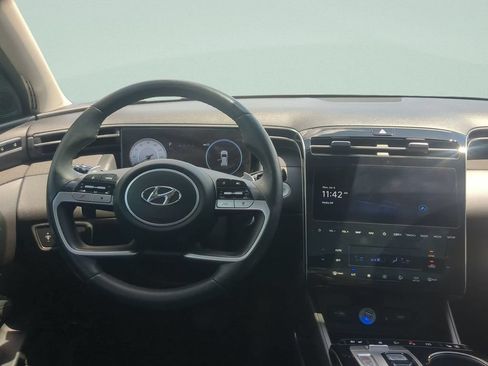 Used 2023 Hyundai Tucson Limited FWD image 14