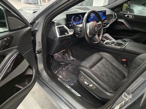 Used 2025 BMW X6 xDrive40i image 16
