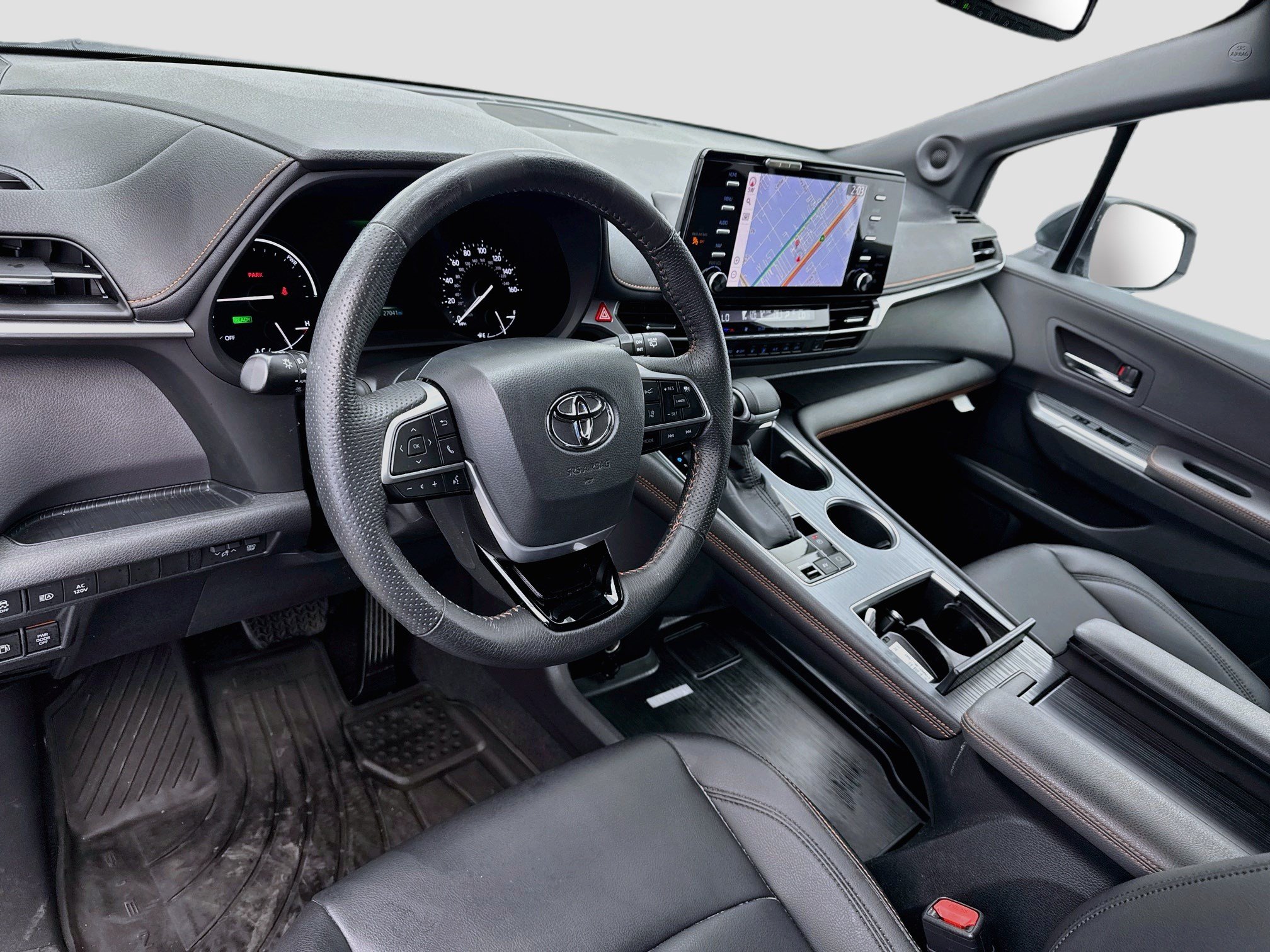 Used 2022 Toyota Sienna XSE w/ XSE Plus Package FWD image 7