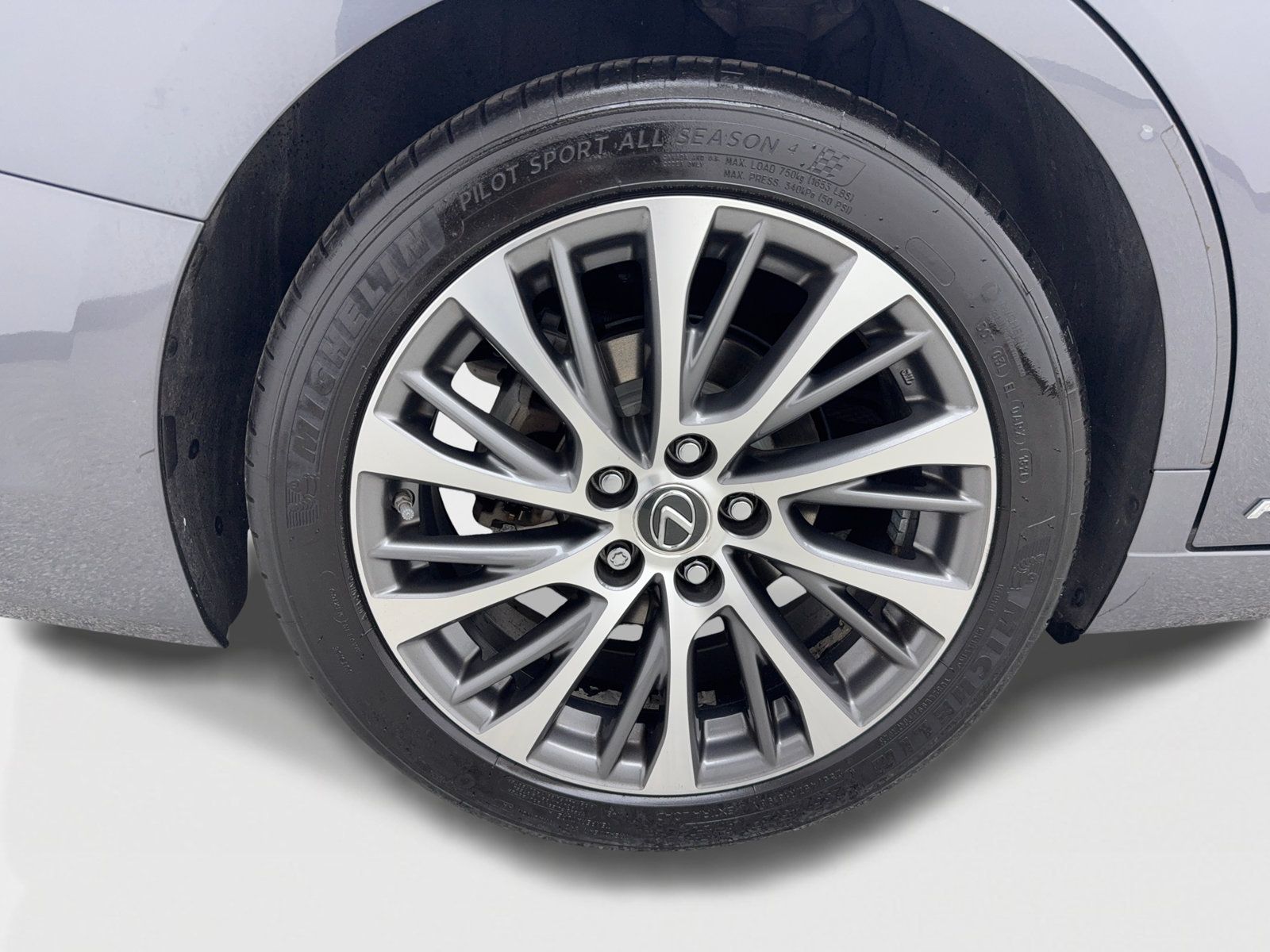 Used 2019 Lexus ES 300h w/ Premium Package FWD image 56