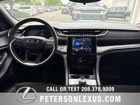 Used 2024 Jeep Grand Cherokee L Laredo AWD/4WD image 15
