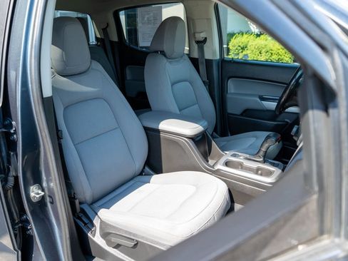 Used 2019 Chevrolet Colorado LT w/ Safety Package AWD/4WD image 9