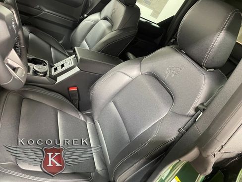 New 2025 Ford Bronco Badlands image 12