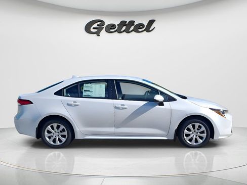 New 2026 Toyota Corolla LE FWD image 4