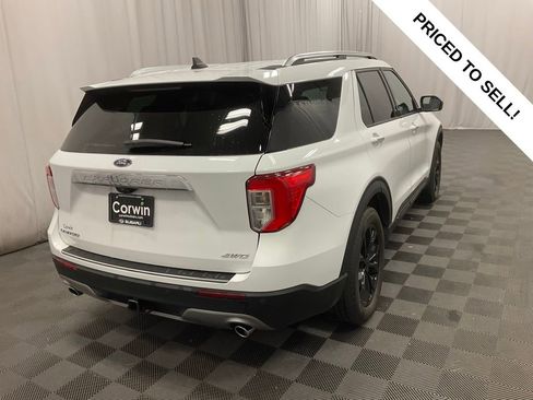 Used 2021 Ford Explorer Limited w/ Equipment Group 301A image 2