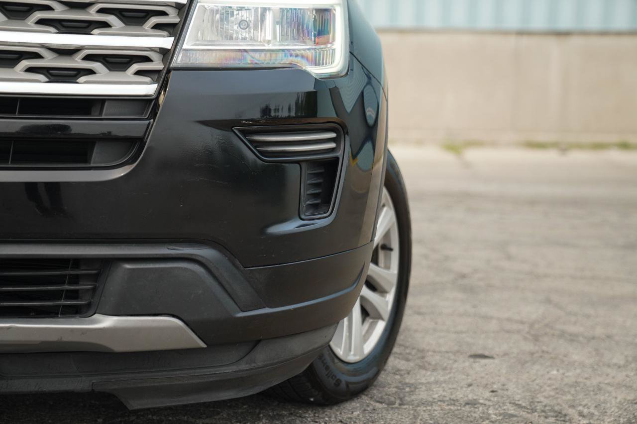Used 2018 Ford Explorer XLT AWD/4WD image 2