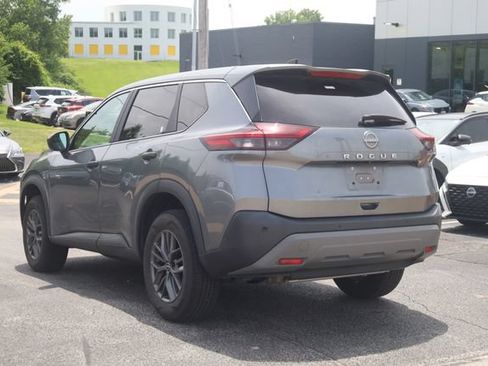 Used 2023 Nissan Rogue S FWD image 7