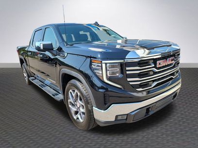 Used 2022 GMC Sierra 1500 SLT w/ SLT Convenience Package