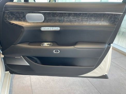 New 2025 Genesis G90 3.5T AWD/4WD image 23