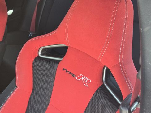 Used 2019 Honda Civic Type R image 20