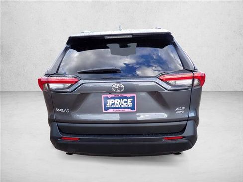 Used 2023 Toyota RAV4 XLE Premium AWD/4WD image 3