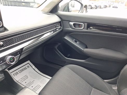 Used 2023 Honda Civic EX image 21