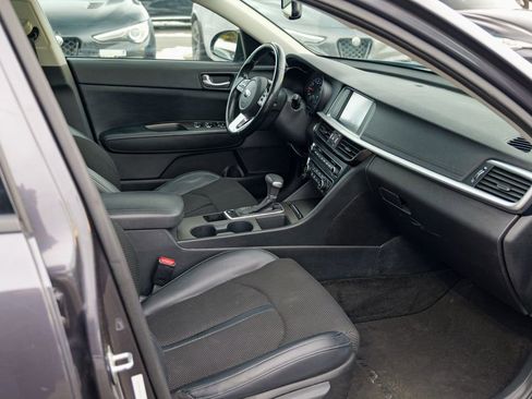 Used 2019 Kia Optima S w/ S Panoramic Sunroof Package image 34