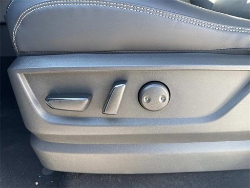 New 2025 Nissan Armada PRO-4X image 24