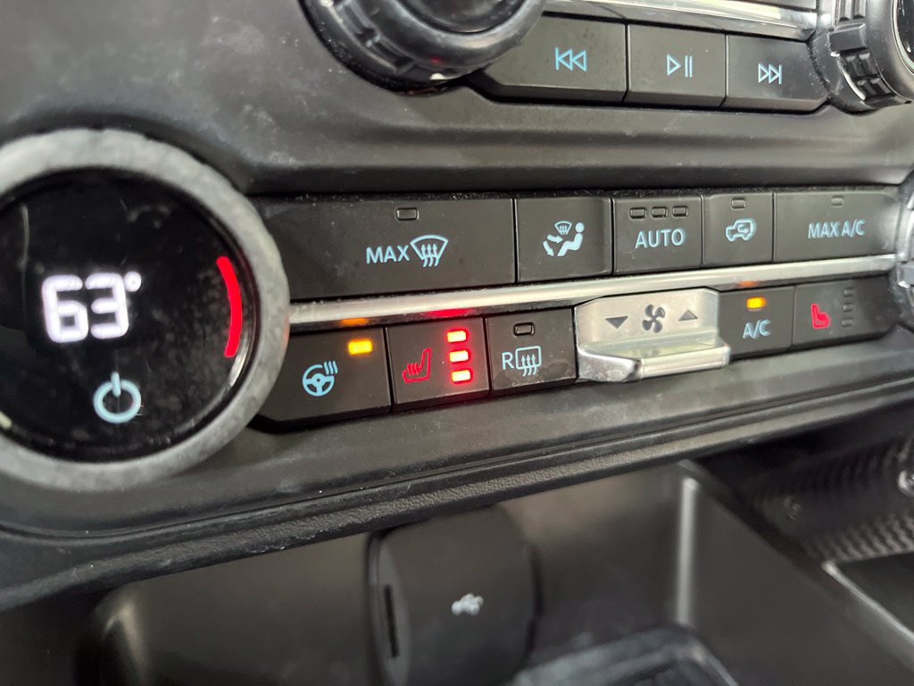 Used 2024 Ford Bronco Raptor w/ Interior Carbon Fiber Pack 6 AWD/4WD image 40