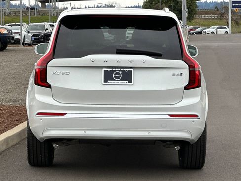 New 2026 Volvo XC90 B6 Plus w/ Protection Package Premier image 4