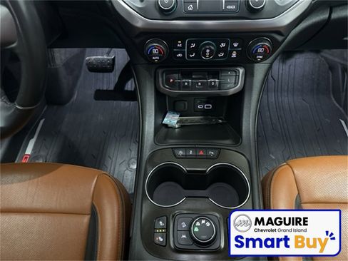 Used 2020 GMC Acadia AT4 image 10