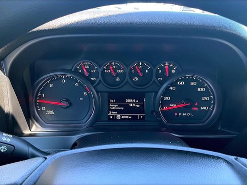 Used 2021 Chevrolet Silverado 2500 W/T w/ Gooseneck/5TH Wheel Package AWD/4WD image 13