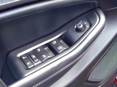 Used 2023 Jeep Grand Cherokee L Laredo AWD/4WD image 13