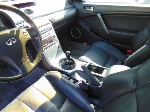 Used 2004 INFINITI G35 Coupe w/ Premium Pkg RWD image 17