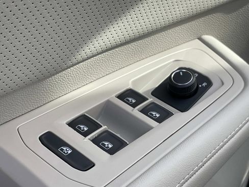 New 2026 Volkswagen Atlas SEL AWD/4WD image 18