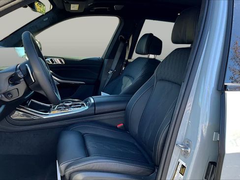 New 2026 BMW X7 M60i AWD/4WD image 9