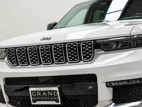 Used 2023 Jeep Grand Cherokee L Summit w/ Advanced Protech Group IV AWD/4WD image 2