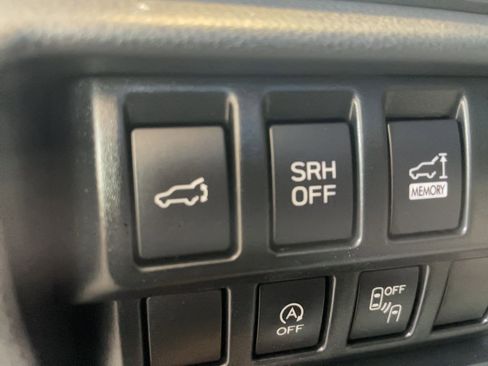 Used 2021 Subaru Forester Premium image 17