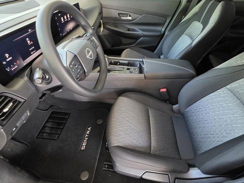 New 2026 Nissan Sentra SV FWD image 7