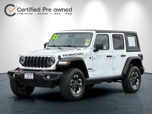 Certified 2025 Jeep Wrangler Unlimited Rubicon AWD/4WD image 8