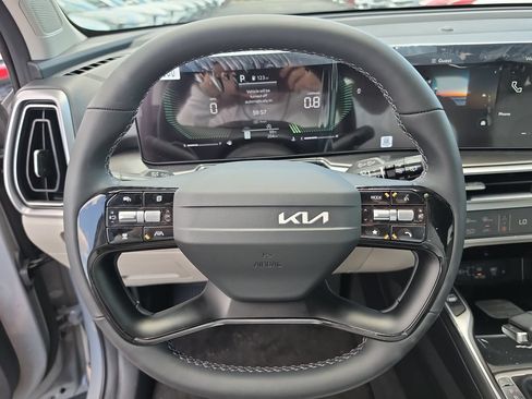 New 2026 Kia Sorento S FWD image 29
