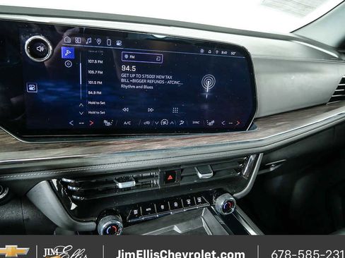 Certified 2025 Chevrolet Tahoe LT image 12