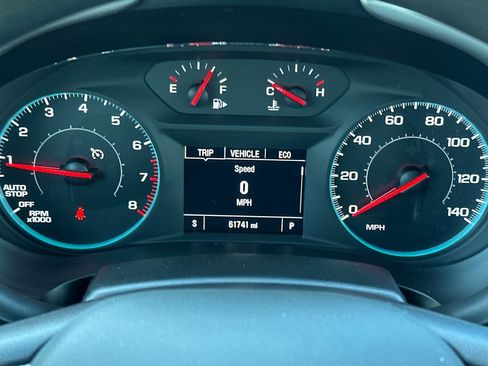 Used 2024 Chevrolet Malibu LT image 32